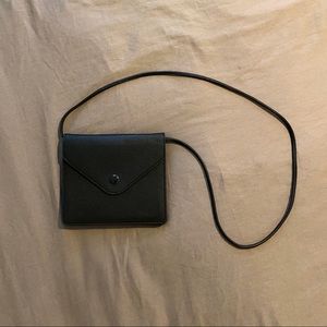 ✨UO SHOULDER BAG✨